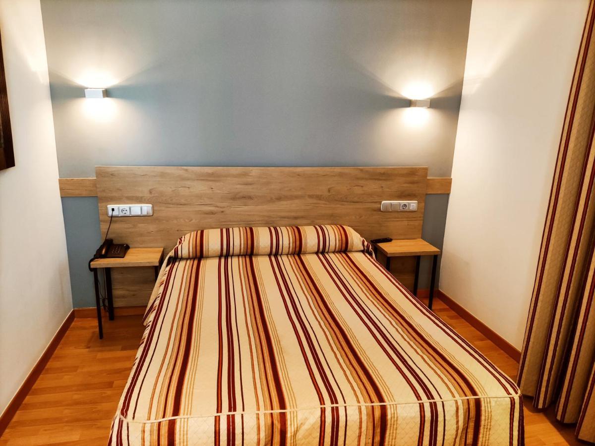 Hospedium Hotel Vittoria Colonna Medina de Ríoseco Cameră foto